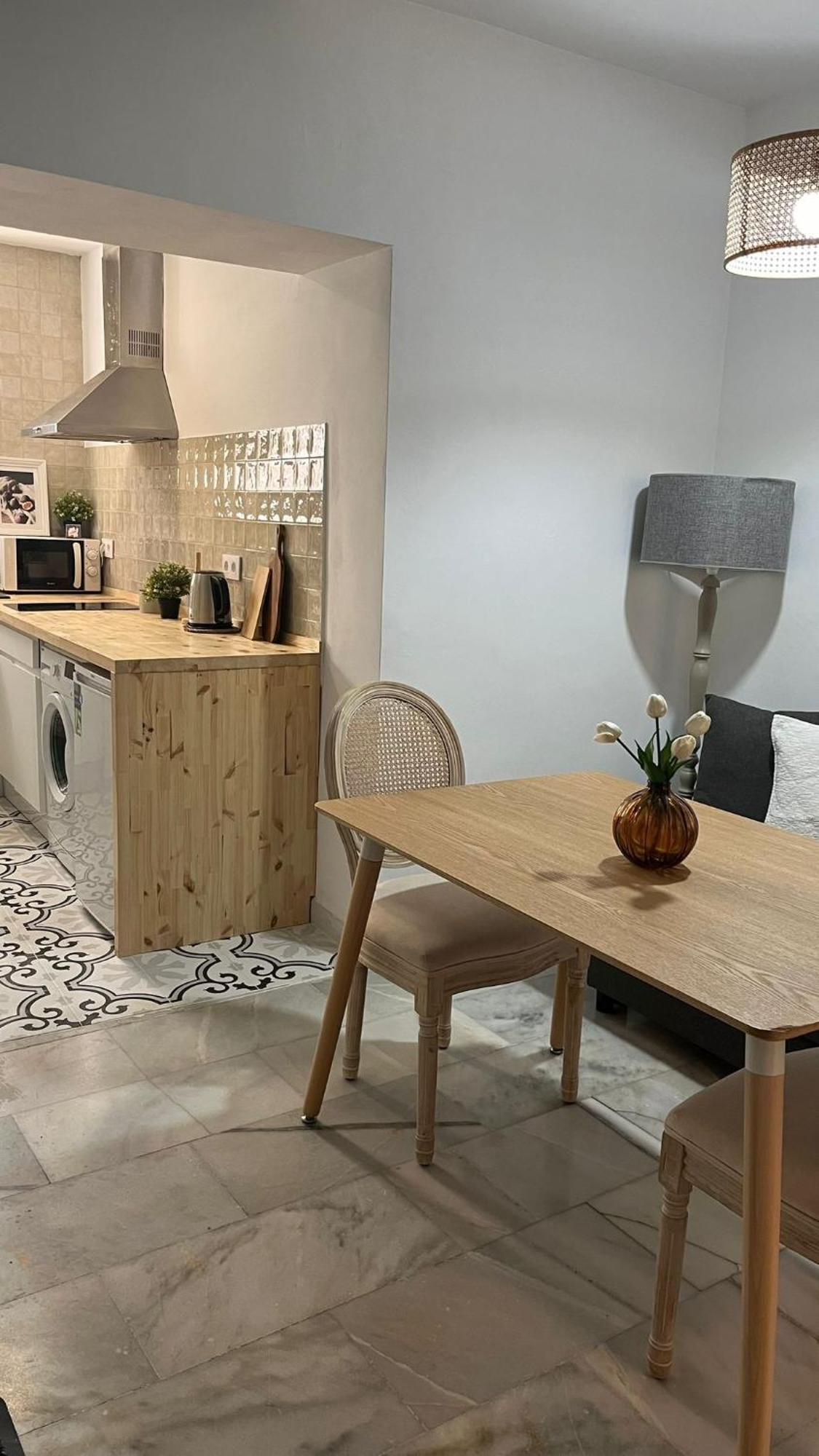 Apartamento En Casco Antiguo - Plaza De La Gavidia Sevilla Dış mekan fotoğraf
